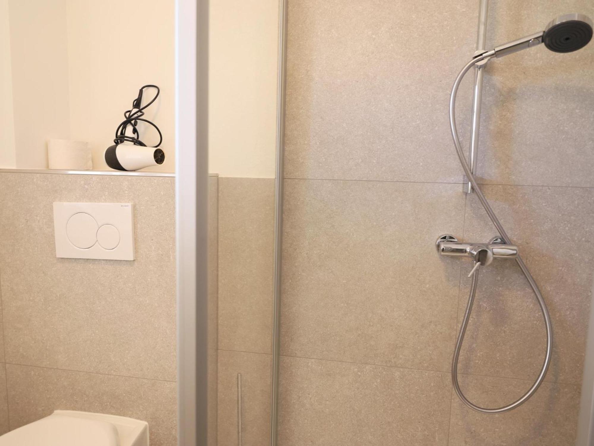 Traumhafte 2-zimmer-erdgeschosswohnung Mit Ca. 45 Qm Für Maximal 3 Personen * Westerland